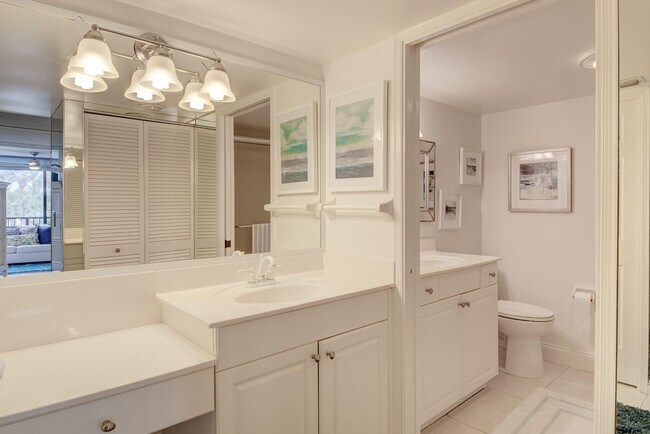 Building Photo - 2400 S Ocean Dr