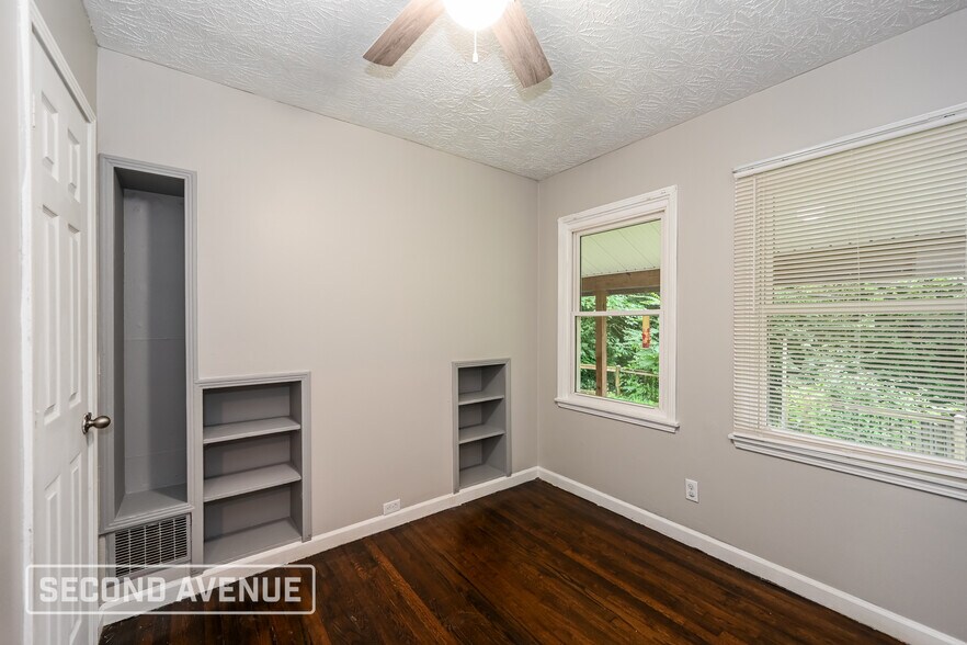 Building Photo - 6535 Coffey St