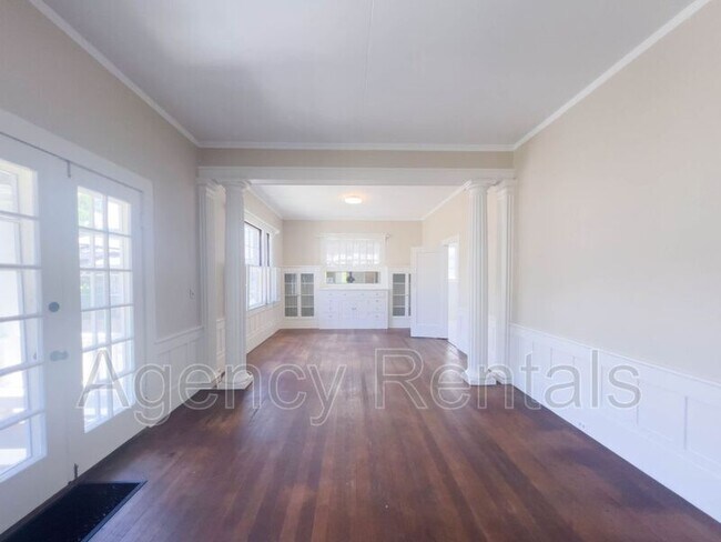 Building Photo - 2205 Hyde St