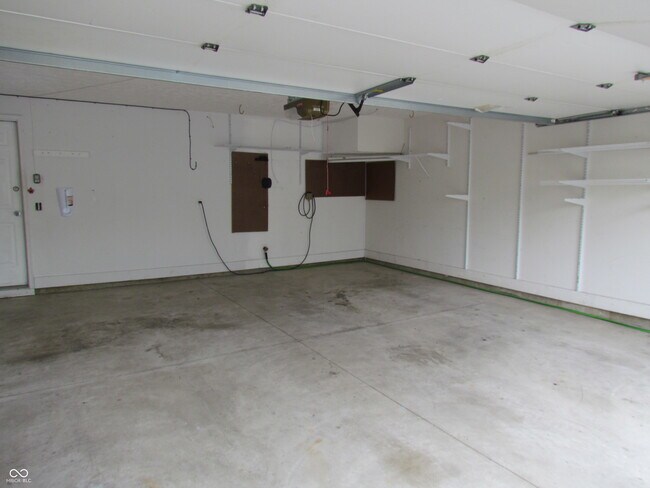 Building Photo - 13888 Willesden Cir