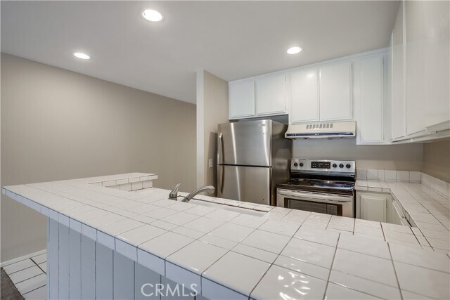 Building Photo - 23521 Ave La Caza