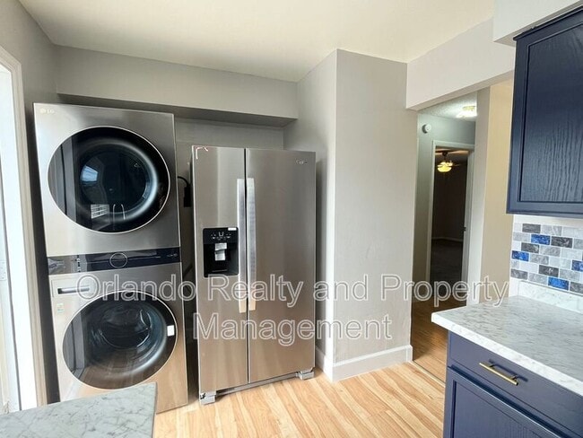 Building Photo - 116 Clifford Ave