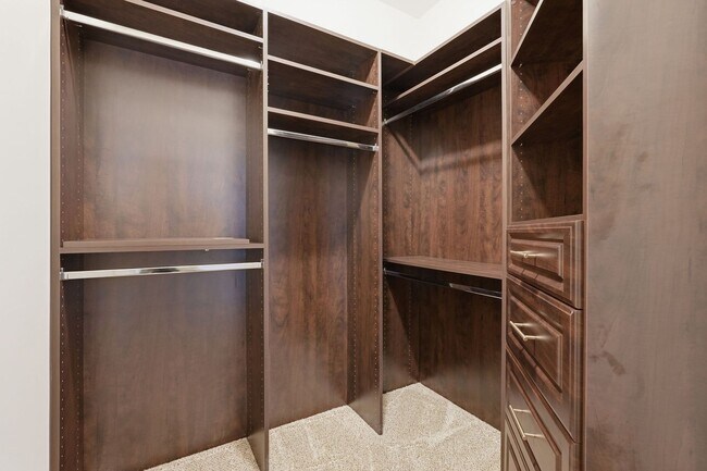 Building Photo - Welcome to your new home at The Villas at Eastgate!