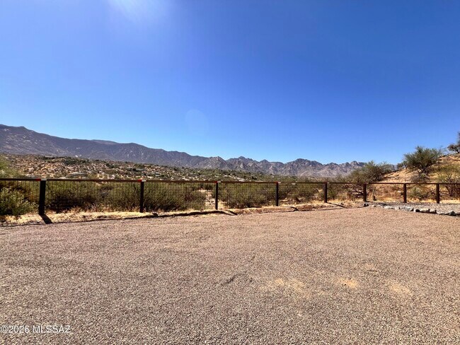 Building Photo - 15235 N Lago Del Oro Pkwy