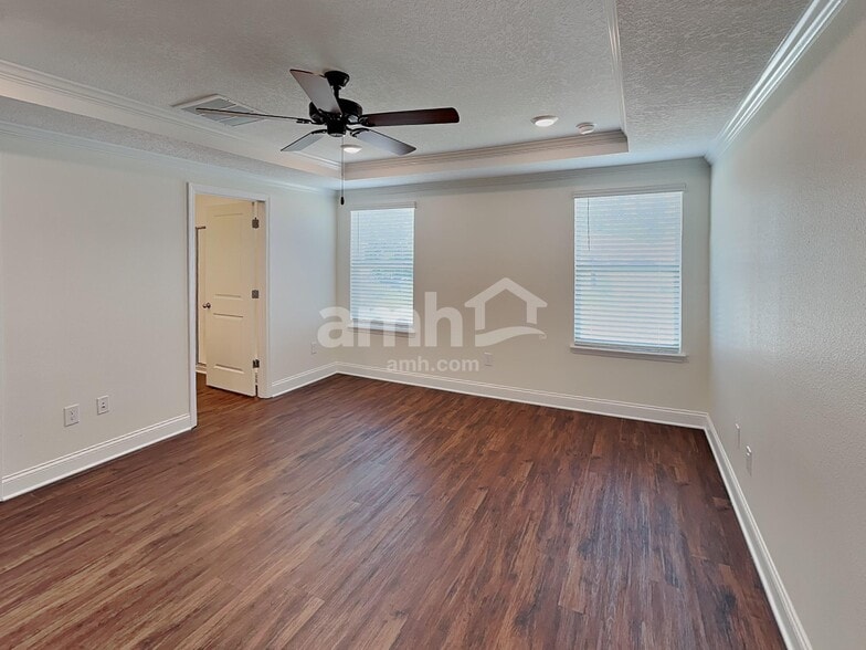 Building Photo - 2503 Sunrise Ct