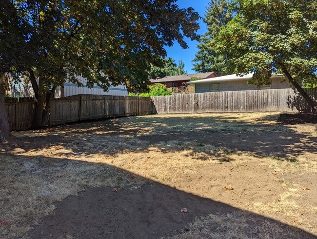 Building Photo - Newly Renovated 2-Bedroom, 1.5-Bath Apartment with Private Patio and On Site Laundry!