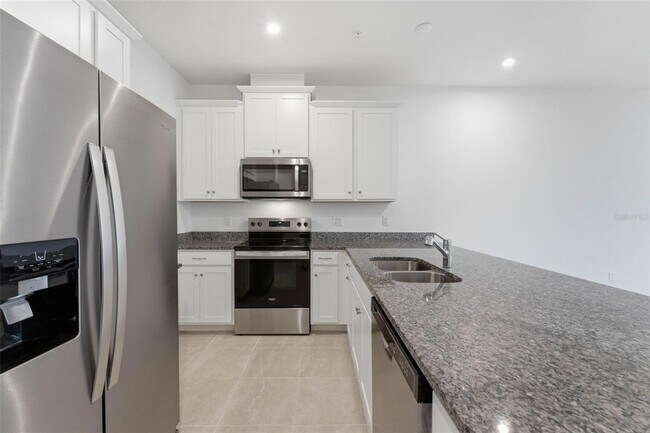 Building Photo - 4268 Sadler Rd