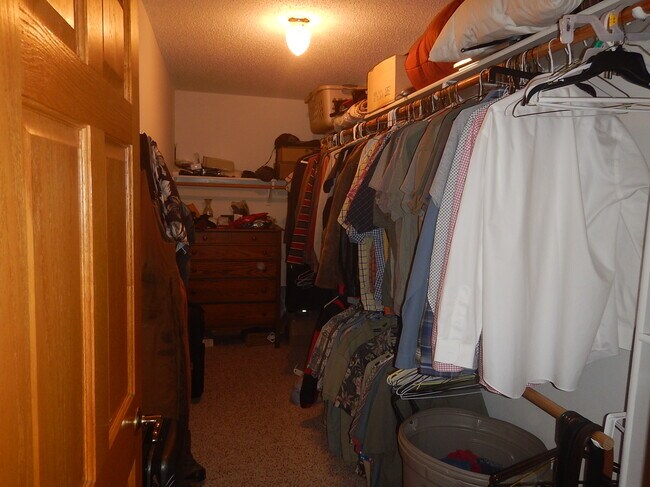 Building Photo - 35270 W Walker Rd