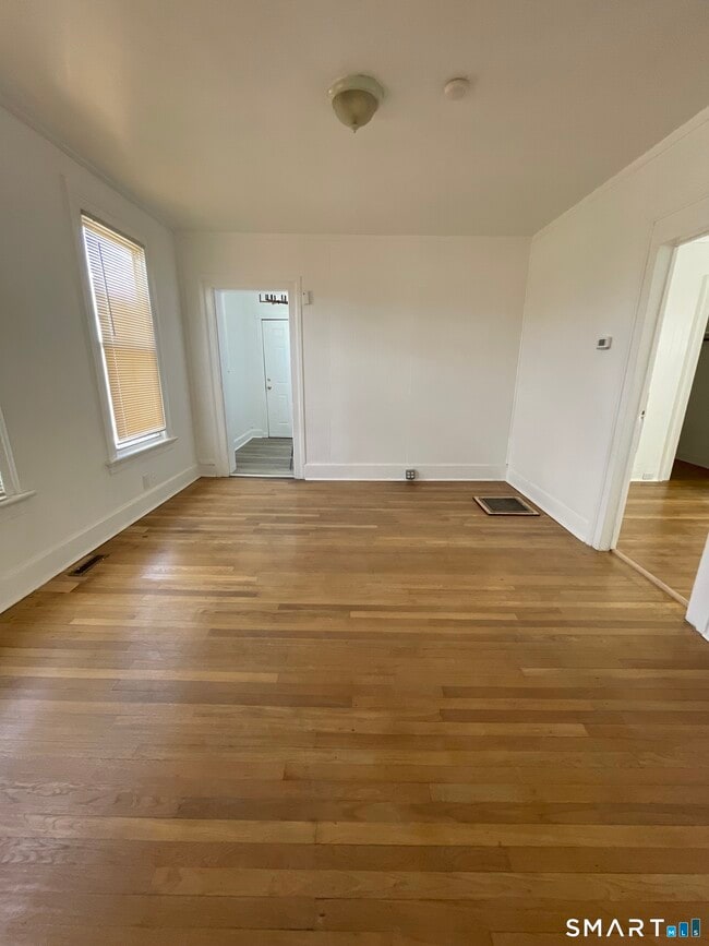 Building Photo - 69 W Liberty St