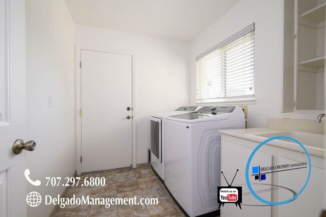 Building Photo - Benicia Hills 3 Bedroom Home