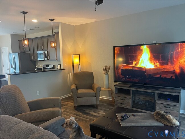 Building Photo - 5012 Spinel St