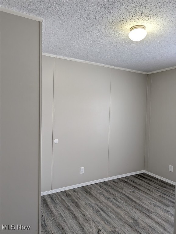 Building Photo - 100 Cedar Brook Dr