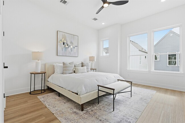 Building Photo - 8914 Laverne Shumard Ln