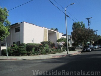 Building Photo - 8803 Etiwanda Ave