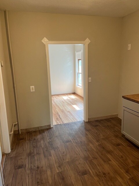 Building Photo - 3500 Minnehaha Ave