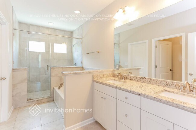 Building Photo - 81080 Leeside Ct