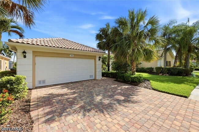 Building Photo - 7681 Sicilia Ct