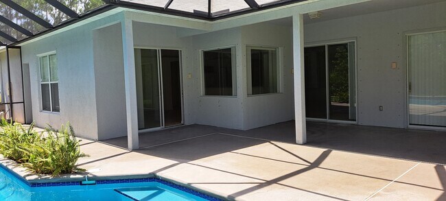 Building Photo - 1117 Sexton Rd SW