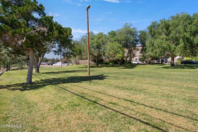 Building Photo - 6305 Palo Verde Pl