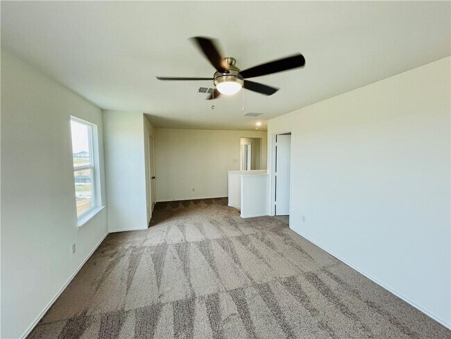 Building Photo - 13501 Martha Washington Pl