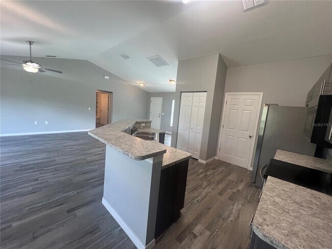 Building Photo - 4381 SW 159th St Rd