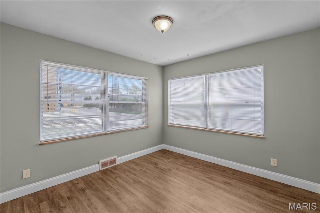 Building Photo - 7347 Dale Ave