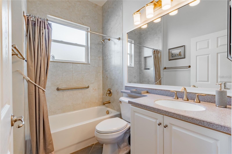 Building Photo - 5004 Sandy Brook Cir