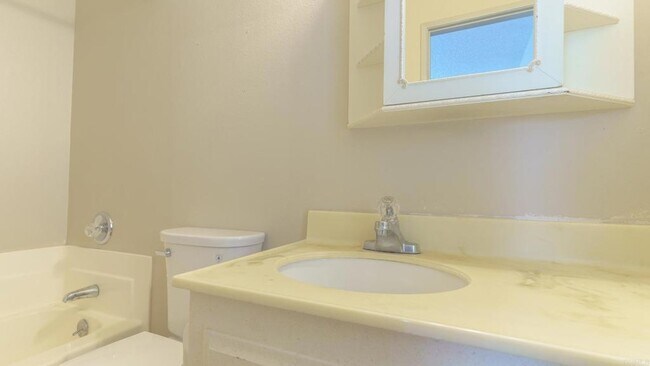 Building Photo - 2867 Cindy Ln