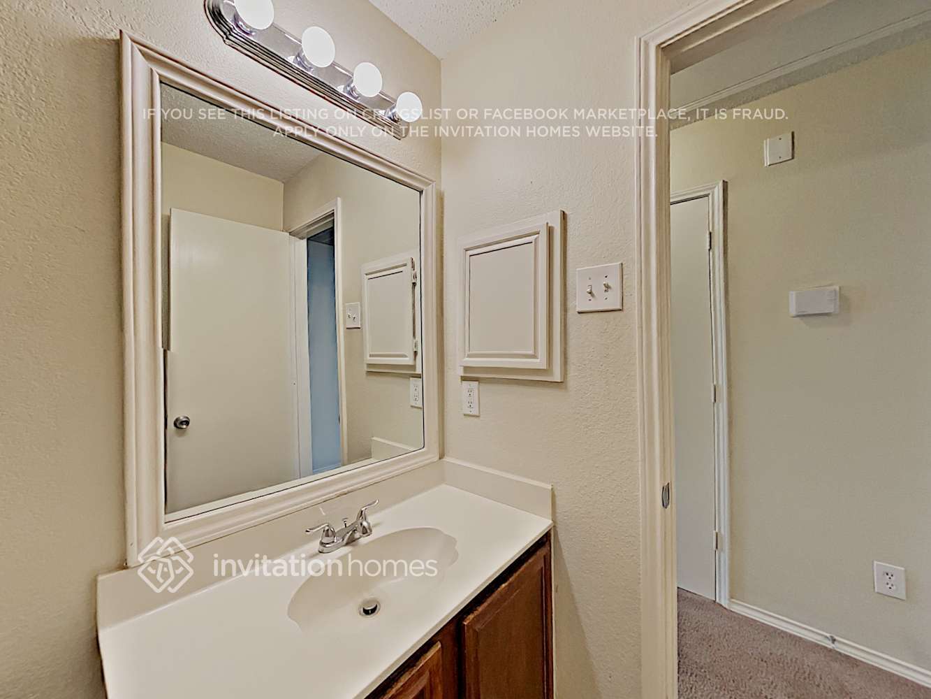 Building Photo - 5201 Waltham Ct