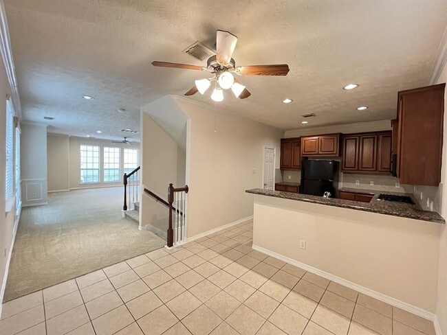 Building Photo - 7814 Stoneyway Dr
