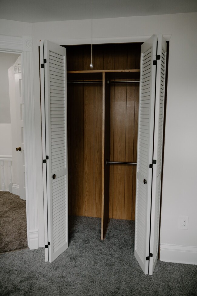 Building Photo - 354 Terrace Blvd