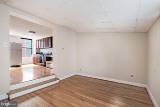 Building Photo - 937 Christian St