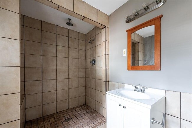 Building Photo - 2833 Cardo Dr NW