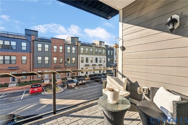 Building Photo - 5271 Old Main St