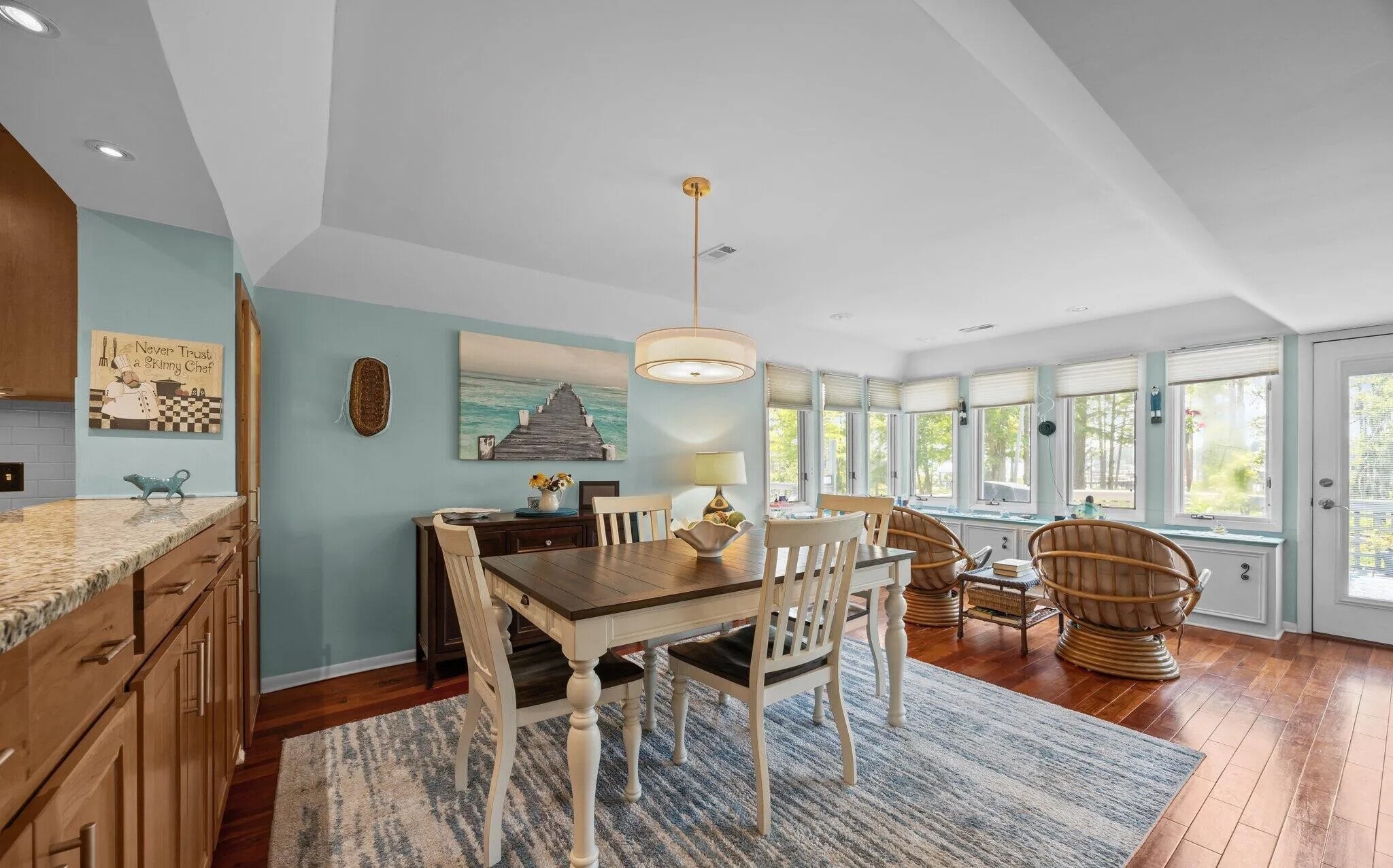 Dining and sunroom - 117 Forecastle Ct