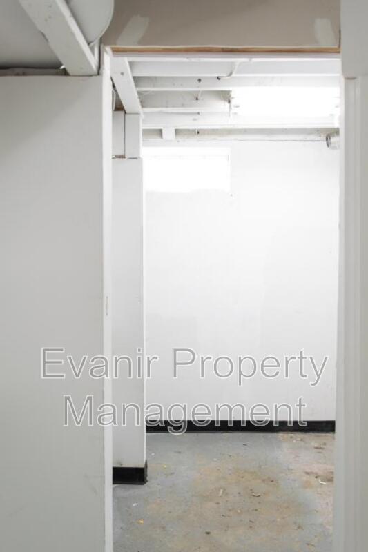 Building Photo - 2908 Ghent Ave