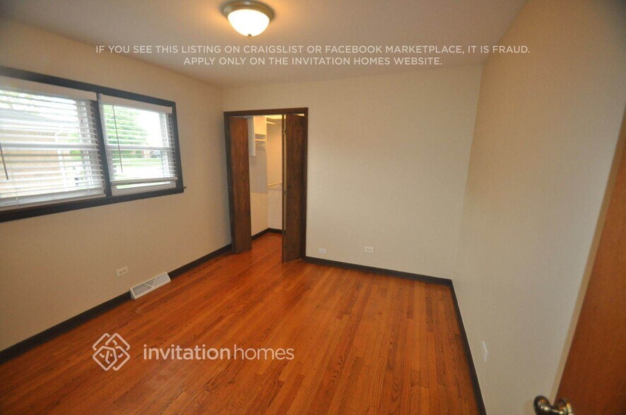 Building Photo - 17358 Oleander Ave