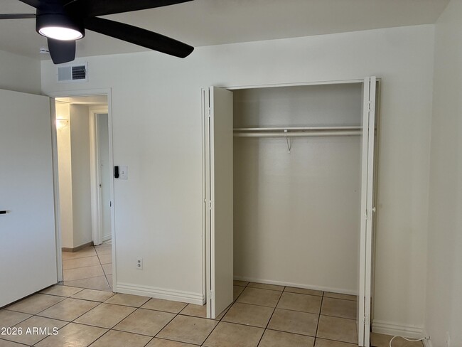 Building Photo - 8819 W Roma Ave