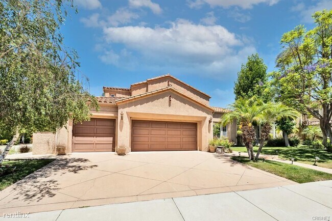 Building Photo - 4 br, 3.5 bath House - 3439 Consuelo Dr