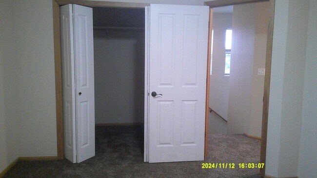 Building Photo - 1690 SW 53rd St