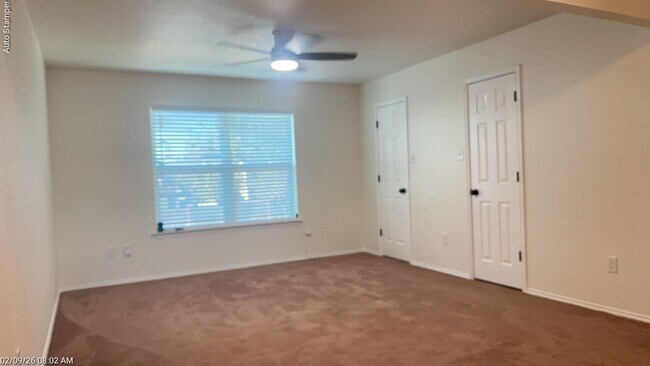 Building Photo - 1008 Meadowlark Dr