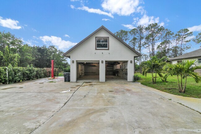 Building Photo - 14648 88th Pl N