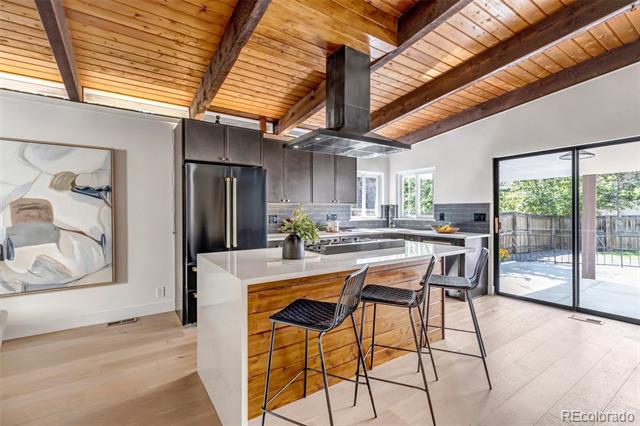 Building Photo - 2357 Grove St