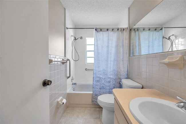 Building Photo - 6632 Hickorywood Ln