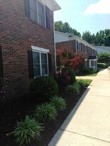 Building Photo - 111 Stroupe Rd