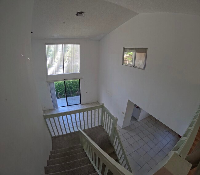 Building Photo - 7473 Champagne Pl