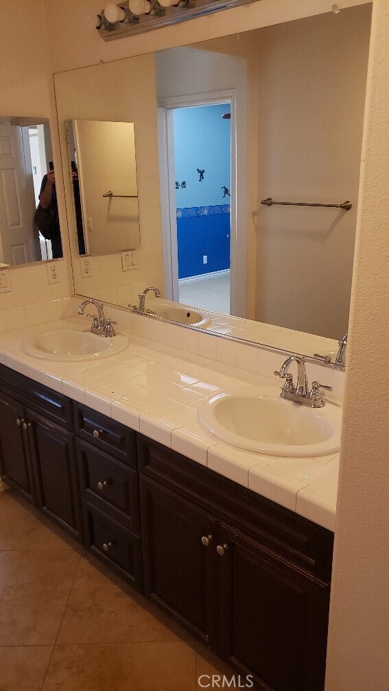 Building Photo - 16020 Huntington Garden Ave