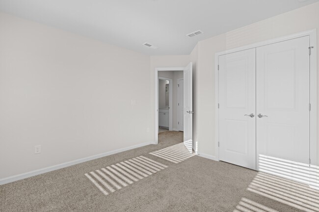 Building Photo - 2136 Grouse Ski Cir