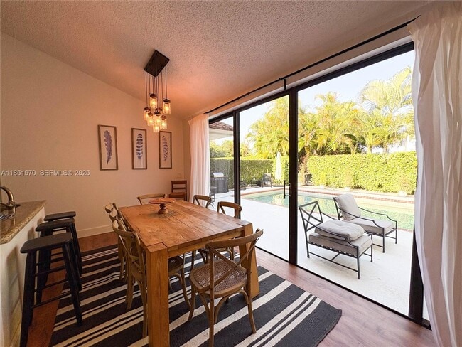 Building Photo - 2530 Windsor Way Ct