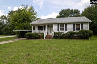 Building Photo - 140 Meadow Wood Dr